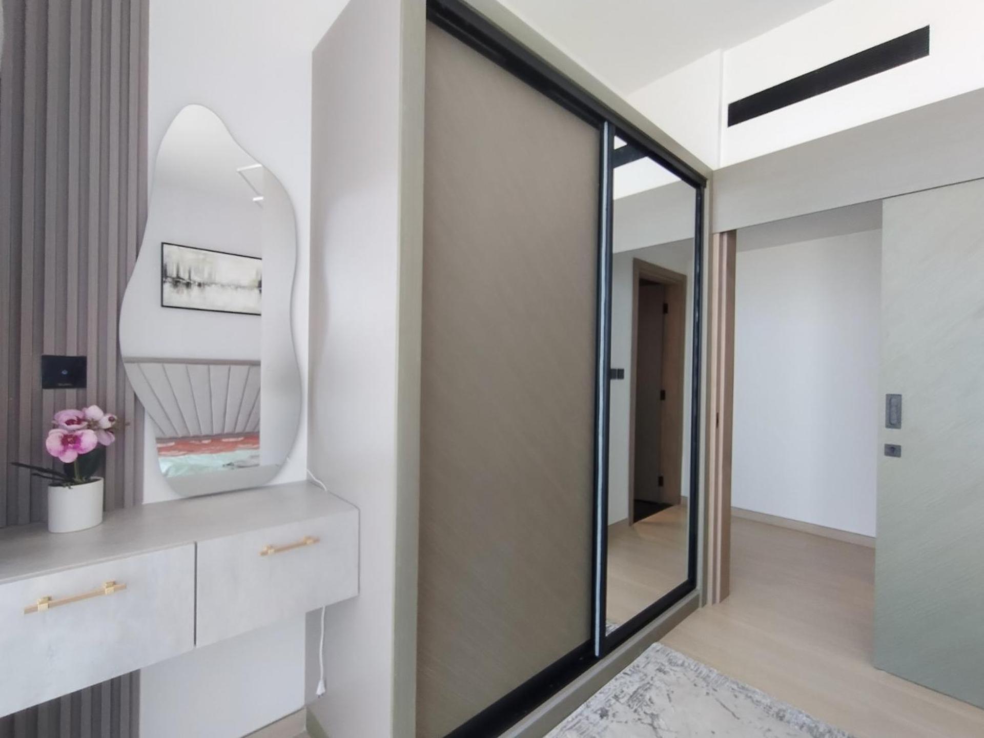 Apartment Rbe Vacation Homes-enjoy Marina View- Binghatti Corner Dubai